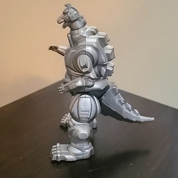 MechaGodzilla - Picture 2 of 5